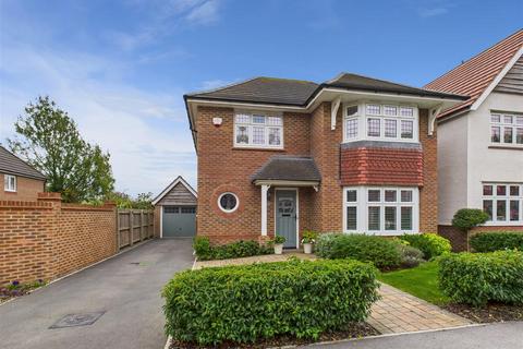 3 bedroom detached house for sale, West Wold, Swanland
