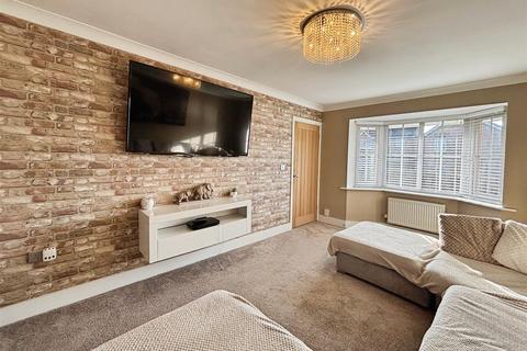 undefined, Lime Vale Way, Bradford BD6