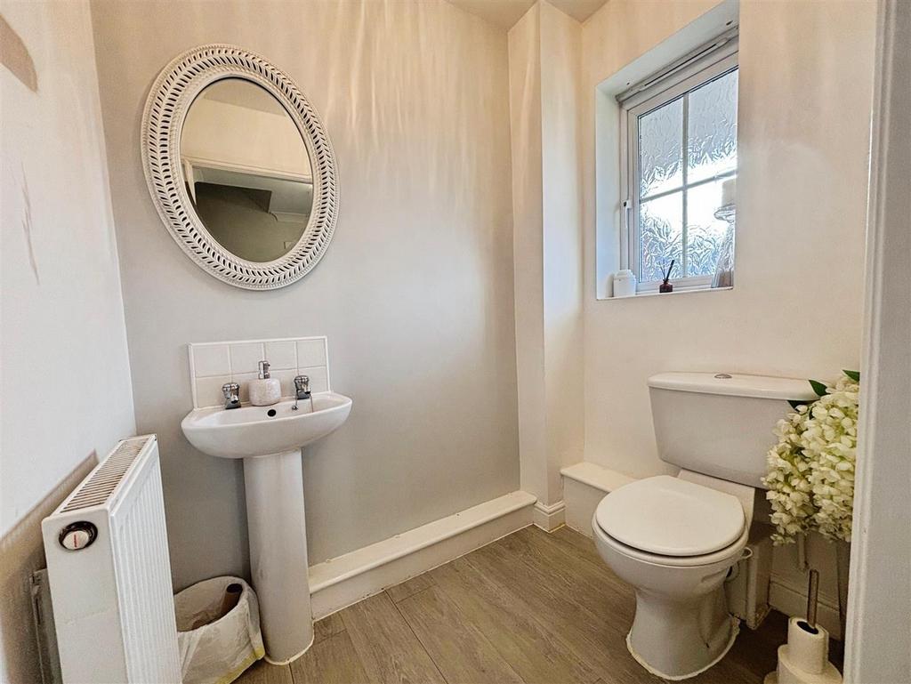 Ground Floor WC