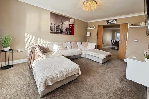 undefined, Lime Vale Way, Bradford BD6
