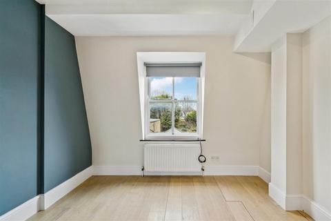 2 bedroom flat to rent, The Old Cinema, London, W4
