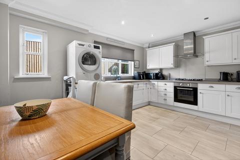 4 bedroom detached house for sale, Willow Tree Drive, Cowes, Isle of Wight