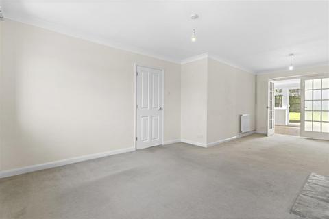 3 bedroom semi-detached house for sale, Hawkstown Gardens, Hailsham