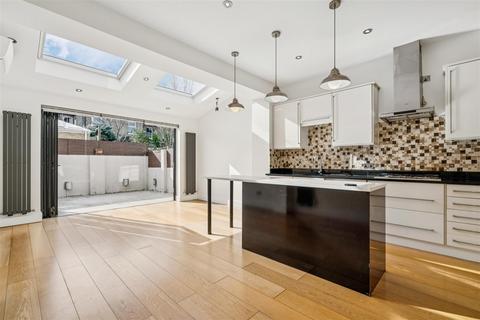 undefined, Brookfield Road, London