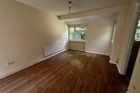 1 bedroom flat to rent, Reigate Walk - Corby