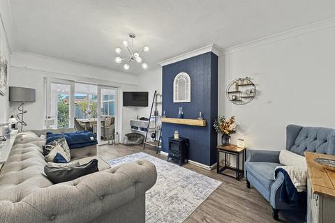 2 bedroom bungalow for sale, Birch Close, Stowupland, Stowmarket, IP14