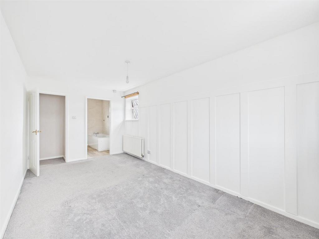 Master  Bedroom