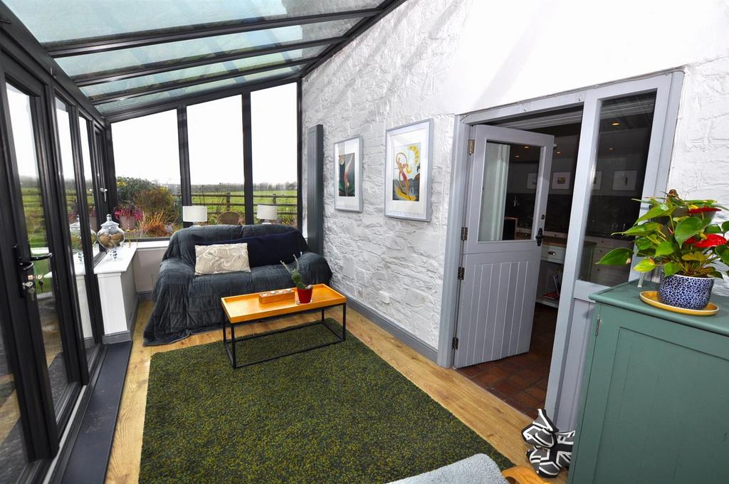 Sun Lounge / Conservatory