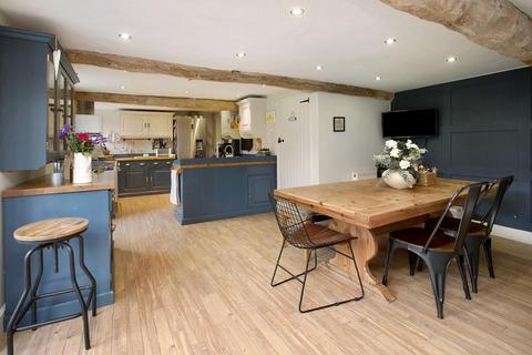 4 bedroom semi-detached house for sale, Combeinteignhead, Newton Abbot, TQ12