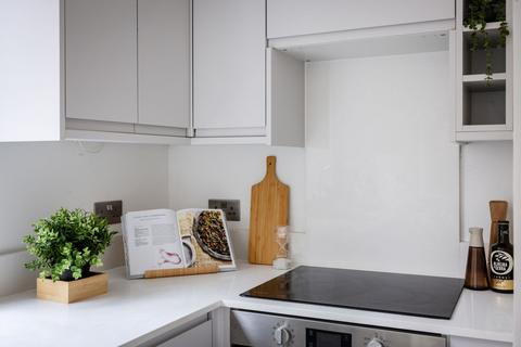 1 bedroom property to rent, Bolters Lane, Banstead, SM7
