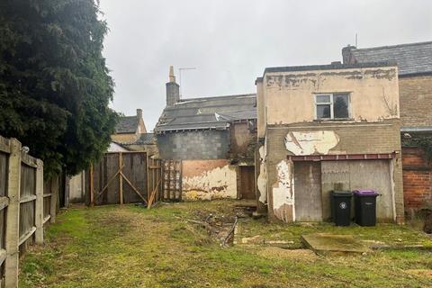 Semi detached house for sale, High Street, Market Deeping, PETERBOROUGH