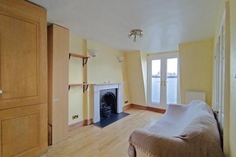 1 bedroom flat for sale, Jackson Road, London
