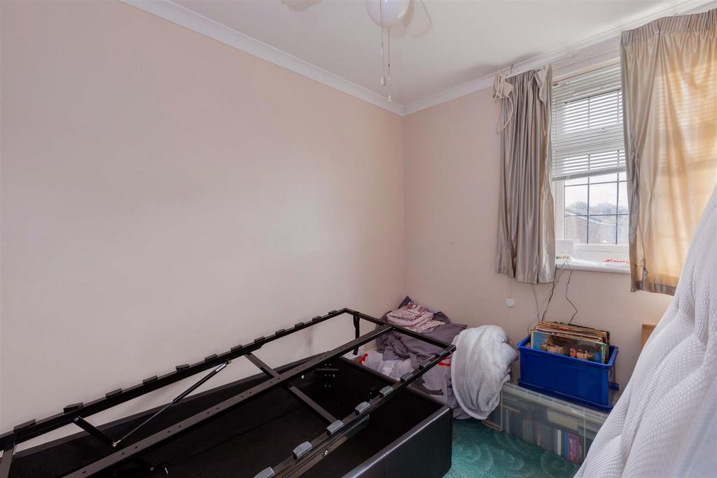 29 High St Langley-17.jpg