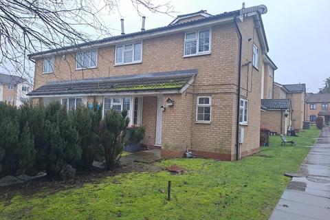 2 bedroom end of terrace house for sale, Gresley Close, TELFORD