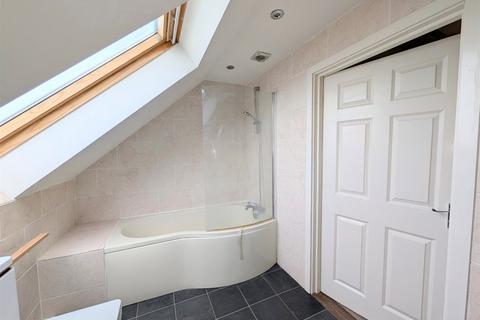 1 bedroom flat for sale, Turnpike Close, WELLING
