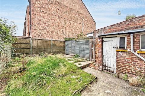 undefined, Rathcoole Gardens, HORNSEY