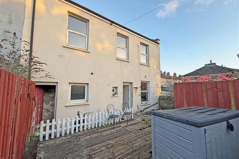 4 bedroom end of terrace house for sale, Warren Street, PLYMOUTH