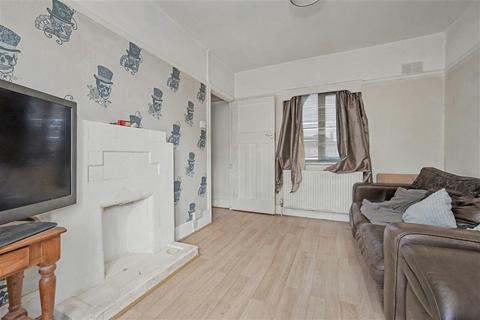 2 bedroom detached bungalow for sale, Seaview Road, Greatstone, NEW ROMNEY