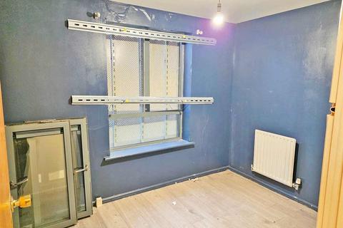 2 bedroom ground floor flat for sale, Gunyard Mews, LONDON
