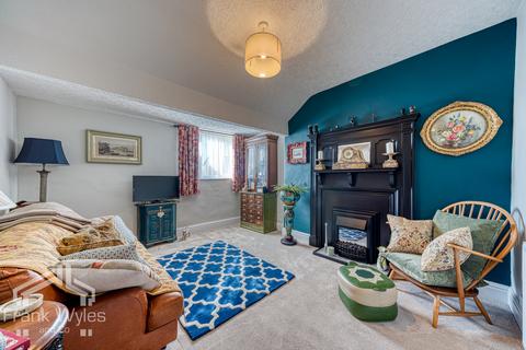2 bedroom flat for sale, All Saints Road, Lytham St. Annes, Lancashire
