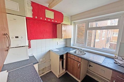 undefined, Ladybank, BRACKNELL