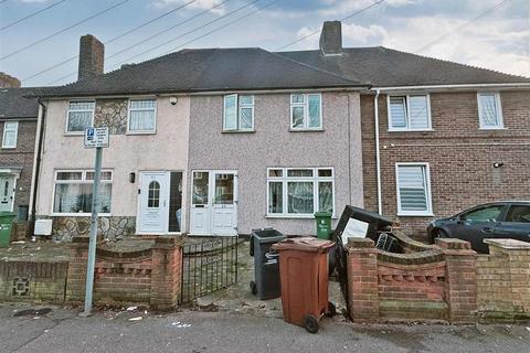3 bedroom terraced house for sale, Parsloes Avenue, DAGENHAM