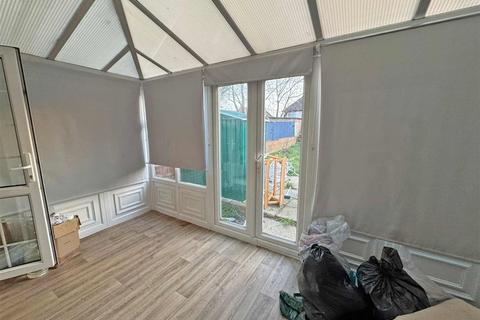 3 bedroom terraced house for sale, Parsloes Avenue, DAGENHAM