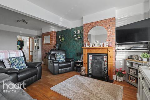 3 bedroom semi-detached house for sale, Britannia Road, Ipswich