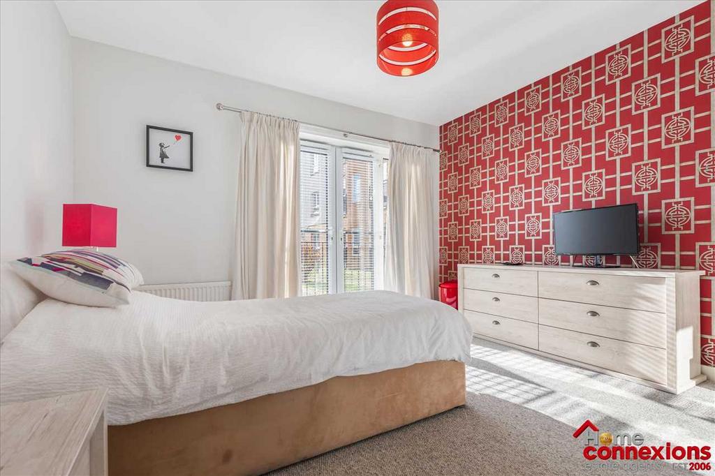 Bedroom One (2)
