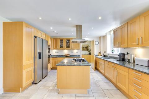 4 bedroom apartment for sale, Kidderpore Avenue, Hampstead, NW3