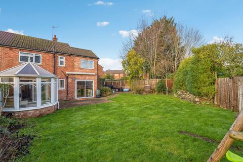 undefined, Charsley Close, Little Chalfont