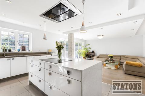 5 bedroom detached house for sale, Blanche Lane, South Mimms, Potters Bar, Herts, EN6