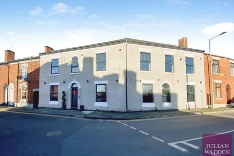undefined, Furnace Street, Hyde, Greater Manchester, SK14