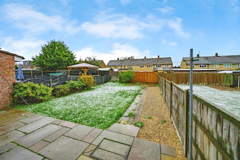 3 bedroom semi-detached house for sale, Malus Close, Hemel Hempstead