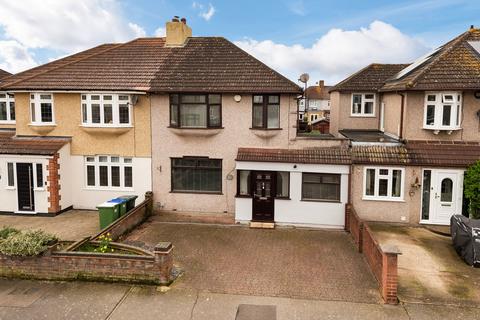 4 bedroom semi-detached house for sale, Preston Drive, Bexleyheath, DA7