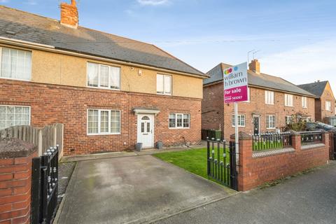 3 bedroom semi-detached house for sale, Deightonby Street, Thurnscoe, ROTHERHAM