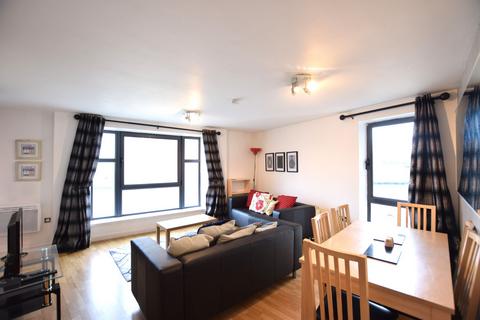 2 bedroom flat to rent, Mill Road, Gateshead, NE8