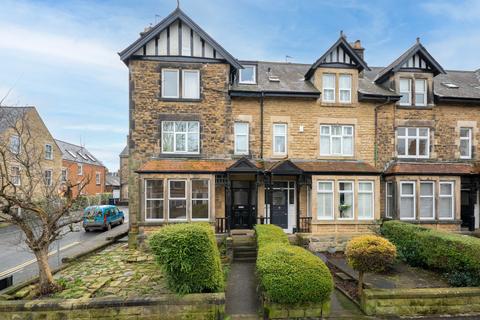 undefined, Dragon Parade, Harrogate, HG1