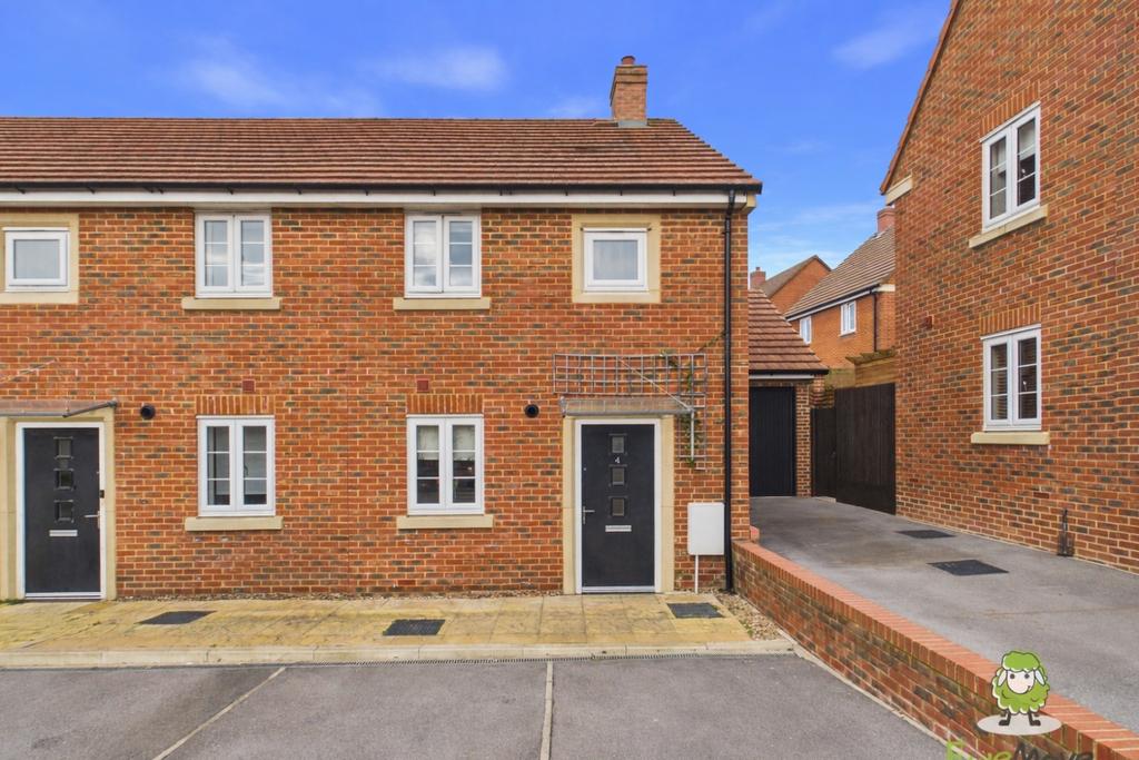 Ewe Move Estate Agents Basingstoke - Bye Crescent -