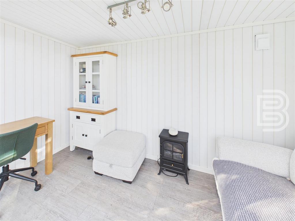 Garden Office.jpg