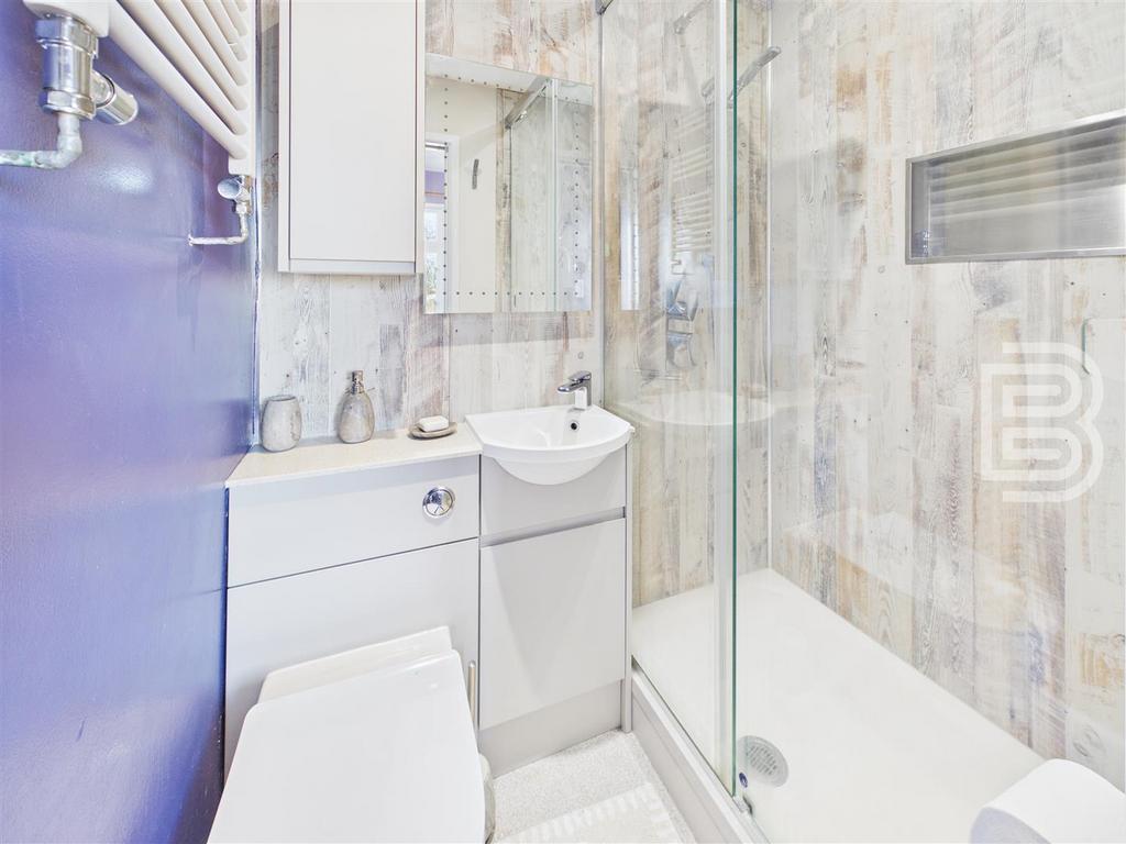 Ensuite.jpg