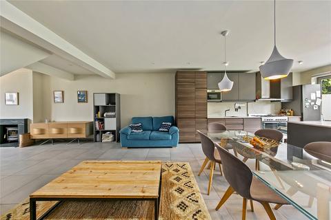 3 bedroom terraced house for sale, Sandycombe Road, Kew, Surrey, TW9