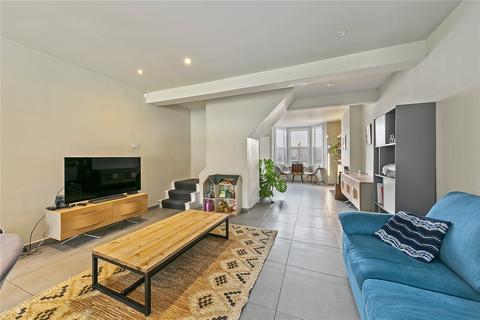 3 bedroom terraced house for sale, Sandycombe Road, Kew, Surrey, TW9