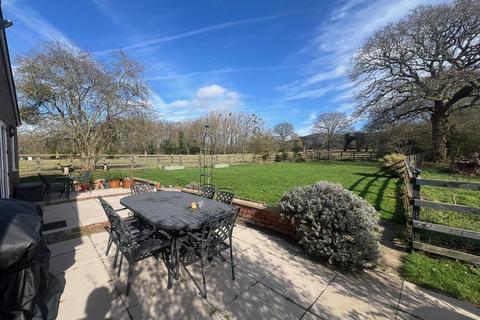 3 bedroom detached bungalow for sale, Old Orchard Lane, Colwall, Malvern