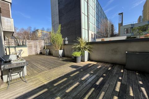2 bedroom apartment for sale, Naylor Building West, London E1