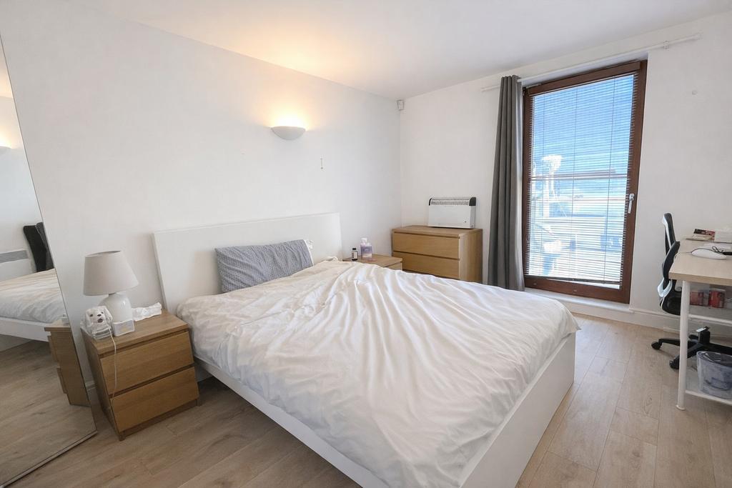 Bedroom 1.jpeg