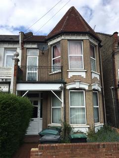 undefined, Sylvan Avenue, London, N22