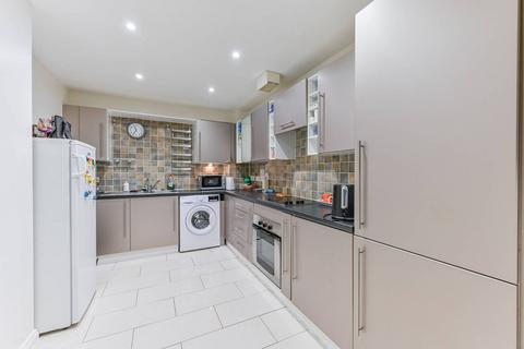 undefined, Sycamore Close, South Croydon, CR2