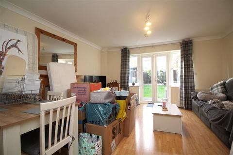 3 bedroom terraced house for sale, Tern Road, Hampton Hargate, Peterborough