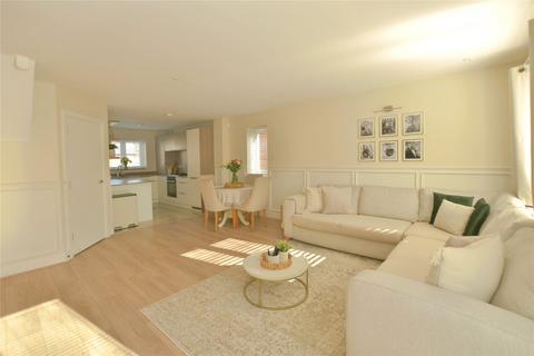 3 bedroom semi-detached house for sale, Ruben Crescent, New Romney, Kent, TN28